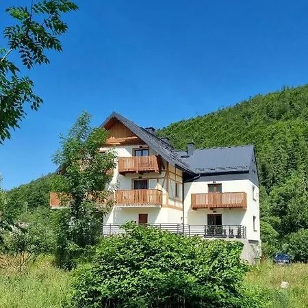 Nowe Apartamenty Sudecka Perla W Koronie Gor Polskich W Willi Sowiej Stronie Slaskie Exterior photo